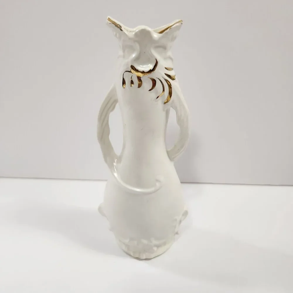 6” Vintage White And Gold 3 D Effect Ceramic Tribal Vase Signed Ne